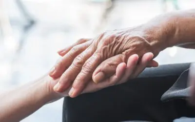 How to Know It’s Time for Memory Care for Your Aging Parent